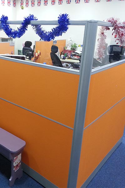 Kasen 嘉泉貿易公司 辦公室屏風 Pl45b